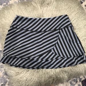 Athleta tennis skirt